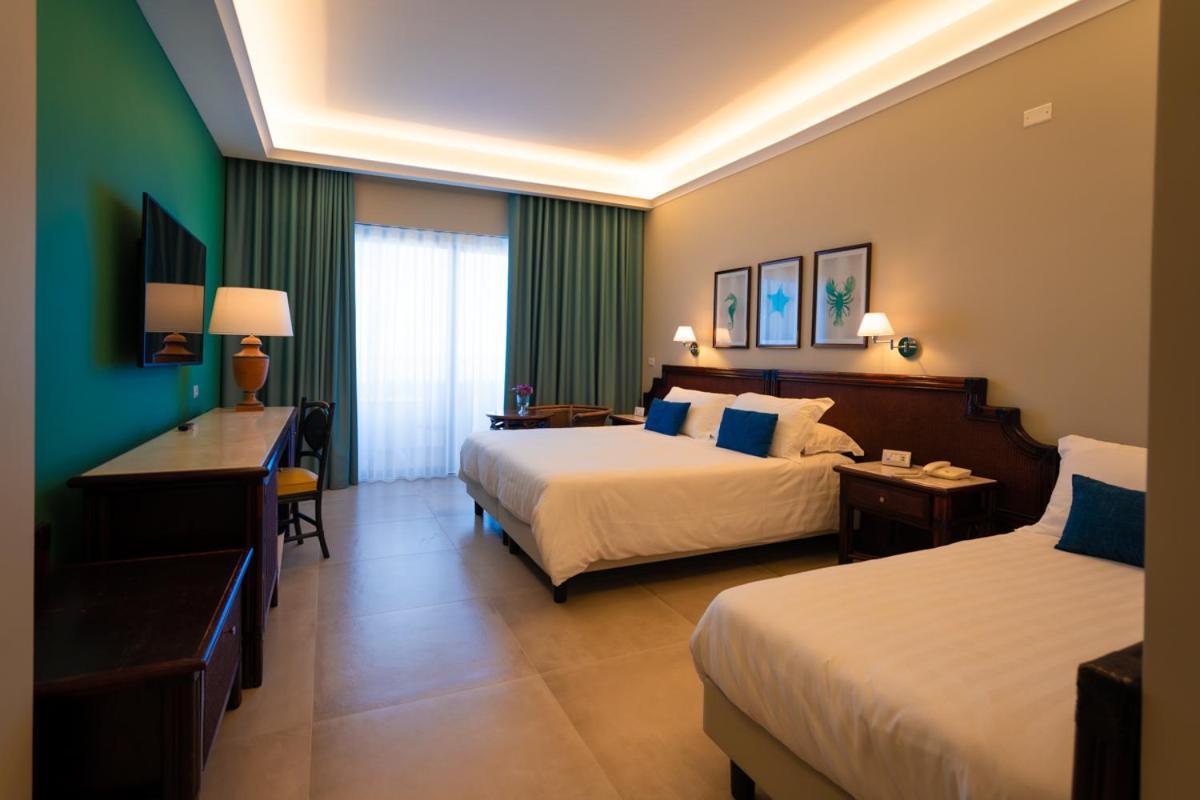 Hotel Schuhmann Паестум Екстериор снимка