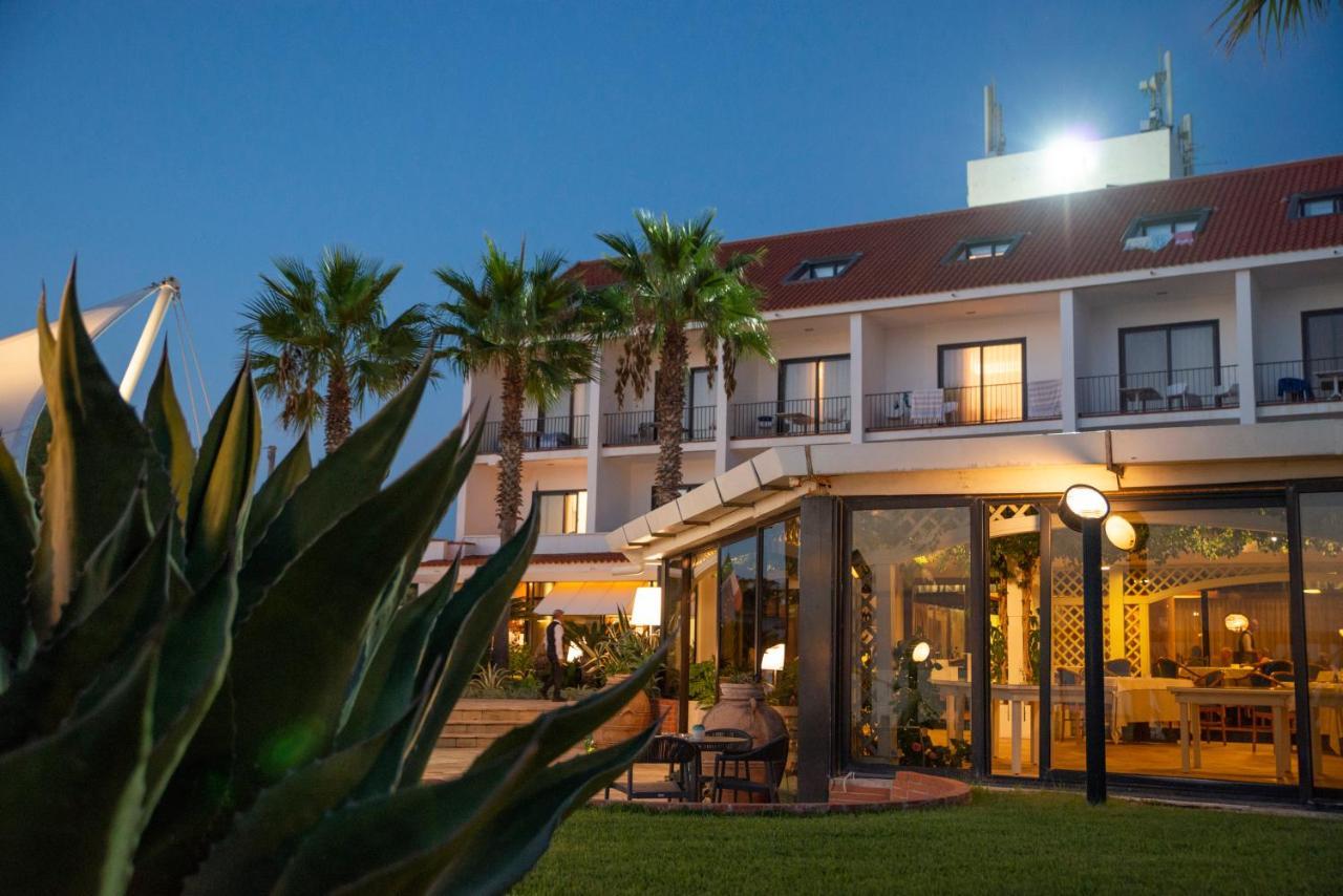 Hotel Schuhmann Паестум Екстериор снимка